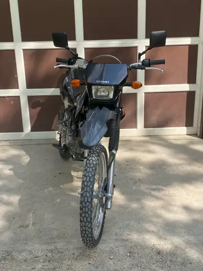 2016 Suzuki Dr200S Dual Sport Motorcycle Fresh safety, ready to insure and ride Like new, Well taken...