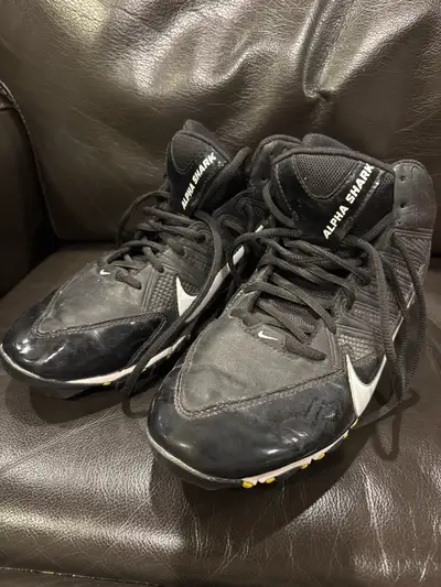 football cleats, View more