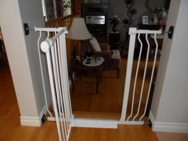 Baby Gate in Gates, Monitors & Safety in Dartmouth - Image 2