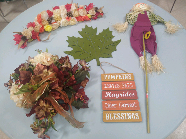Autumn/Harvest Theme Decorations in Holiday, Event & Seasonal in London