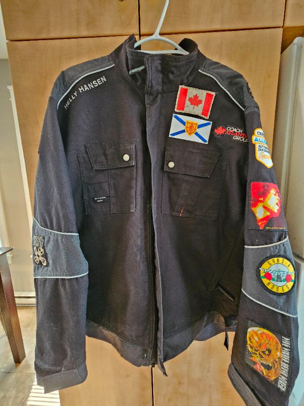 Custom Patchwork Flannels/Jackets/Leathers in Men's in Moncton - Image 4