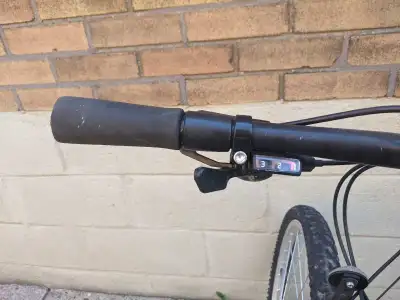Colorado Nishiki hybrid bike with Shimano components, View more
