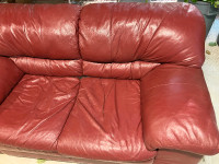 LOVE SEAT LEATHER - FREE!