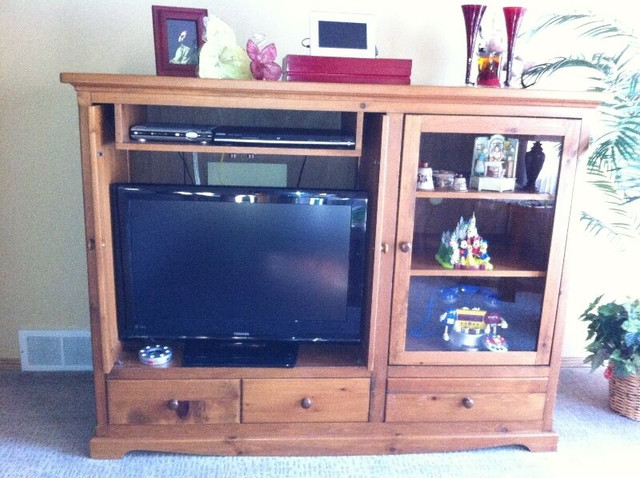 Media Center - Great for Small Space! in TV Tables & Entertainment Units in Calgary - Image 2