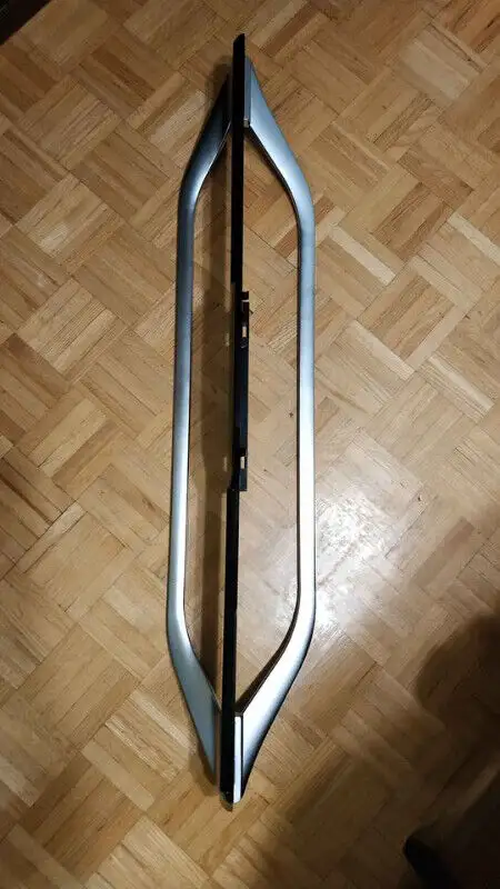 Samsung tv base stand UN65ES8000F UN60ES8000 UN60ES8000 UN65ES80 in Other in Ottawa - Image 3