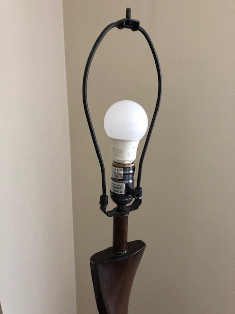 62 1/2" twisted wood floor lamp $350, vintage in Indoor Lighting & Fans in Oakville / Halton Region - Image 6