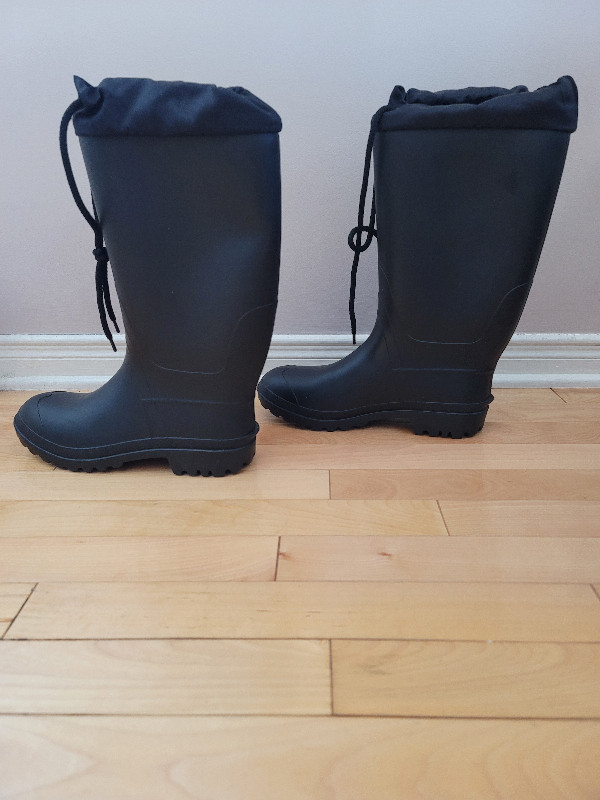 Bottes de pluie - 8M-9W - NEUVES -50% dans Femmes - Chaussures  à Ville de Montréal - Image 4