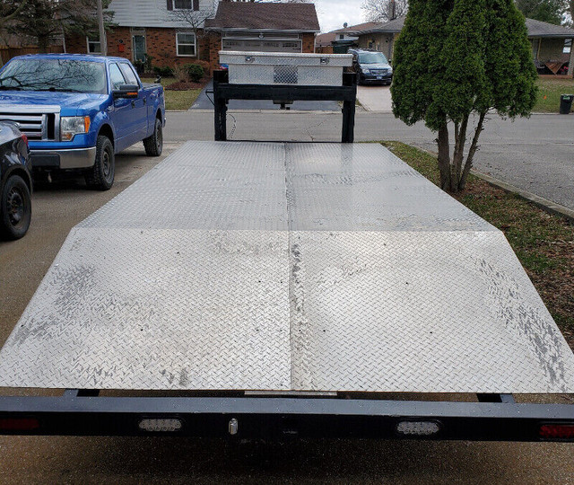 Fifth wheel flat deck trailer. in Cargo & Utility Trailers in Brantford - Image 2