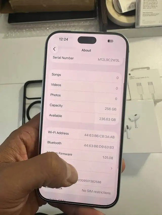 Iphone 18 Pro 256GB 100% BTRY | Airdrops Fast Charger & Drop Off | Cell ...