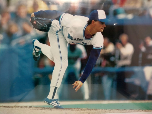 Jimmy Key "Superstar" Blue Jays Action Poster - 50% off in Arts & Collectibles in St. Catharines - Image 3