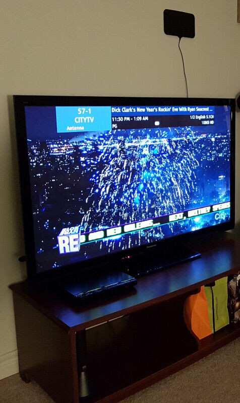 50" Panasonic TV + in TVs in St. Catharines - Image 3
