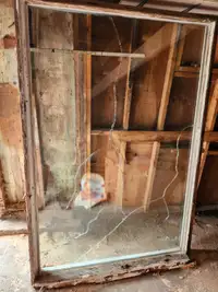 Large used/cracked window FREE