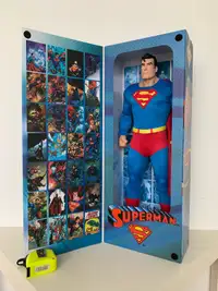 19” DC Originals Tribute Series - Superman (BIG-FIGS)