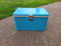 Camping Vintage 1960's Coleman Cooler