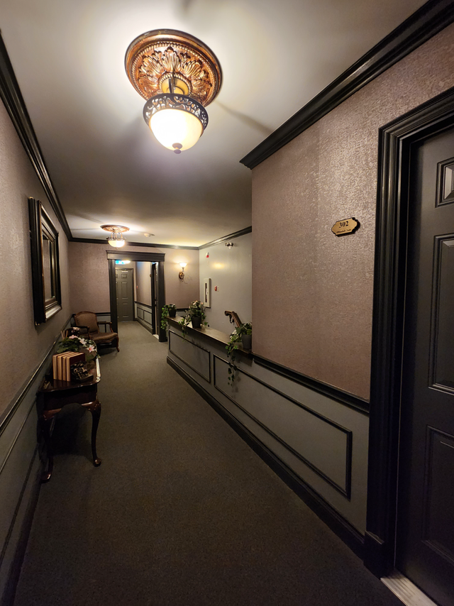 Beautiful condominium suite available very soon!