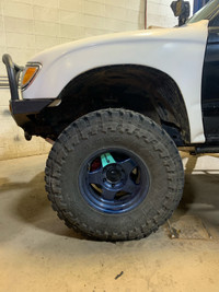 SCS F5 16” -25 with Toyo MT 315/75r16