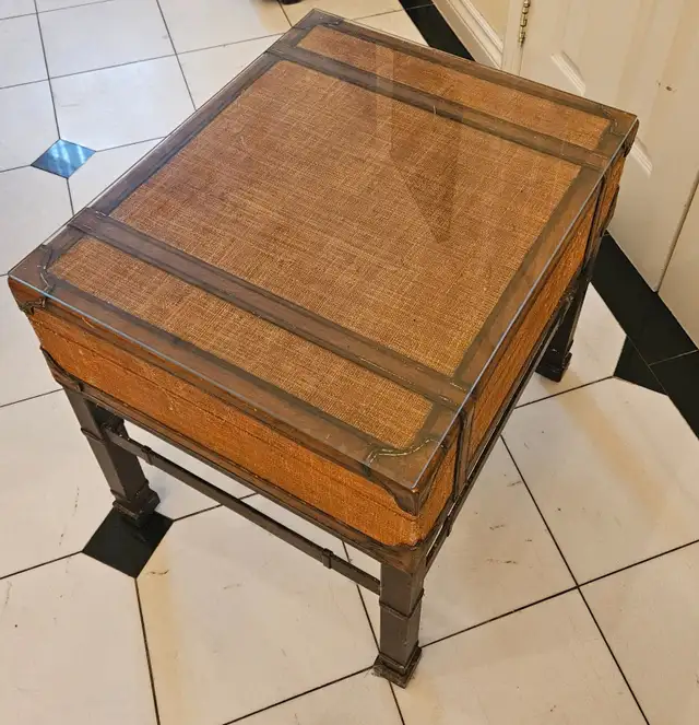 STILES BROTHERS STYLE SAFARI WICKER SIDE TABLE WITH DRAWER in Coffee Tables in City of Toronto - Image 10