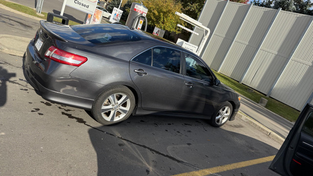 2010 Toyota Camry in Cars & Trucks in Oakville / Halton Region - Image 4