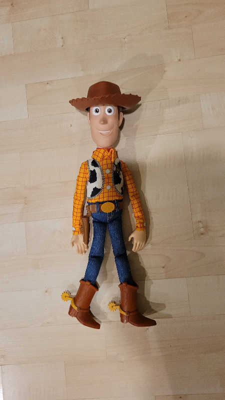 Toy Story Woody Action Figure in Toys & Games in Windsor Region - Image 4