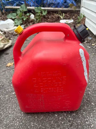 Pick up Jerry can 5.3 Gal / 20 L I have 2 smaller ones at $10 each