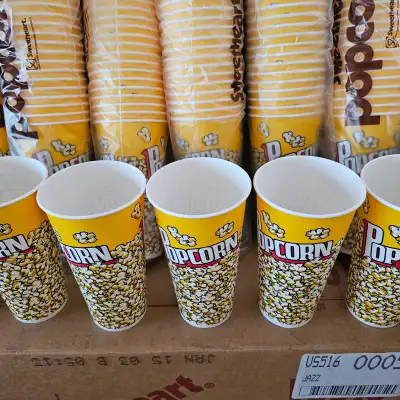 ⭐ New (200) Popcorn Paper Cups 24 Oz. - READ AD, View more