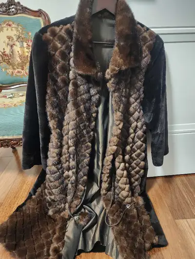 Fur coat reversible , View more