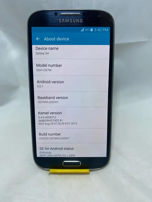 Samsung Galaxy S4 SGH-I337M 16GB Unlocked Black in Cell Phones in Tricities/Pitt/Maple - Image 3