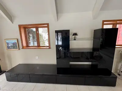 MEUBLE MULTI-USAGE - LAQUÉ NOIR - FABRIQUÉ EN ITALIE, View more