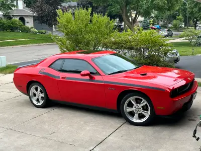 2010 Dodge Challenger R/T classic package. No accidents, carfax available. Straight piped, very loud...