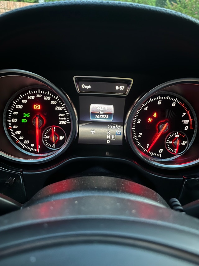Mercedes-Benz GLS450 — photo 5