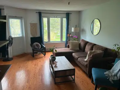 2 Bedroom 2 Level 1.5 Bath 5 Appl Balcony at Quinpool Superstore