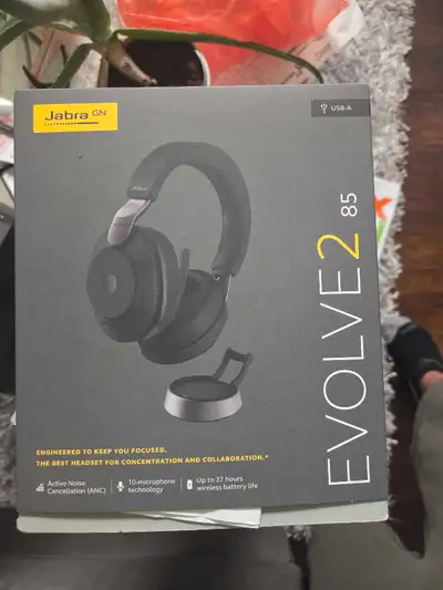 BRAND NEW IN BOX Jabra Evolve2 85 with Stand, View more