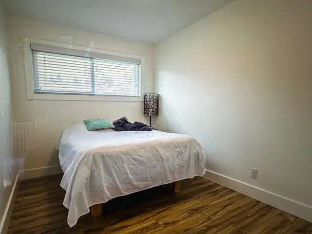 Ocean Views｜Upper Level for Rent – 4 Bed, 2 Bath in Long Term Rentals in Nanaimo - Image 9