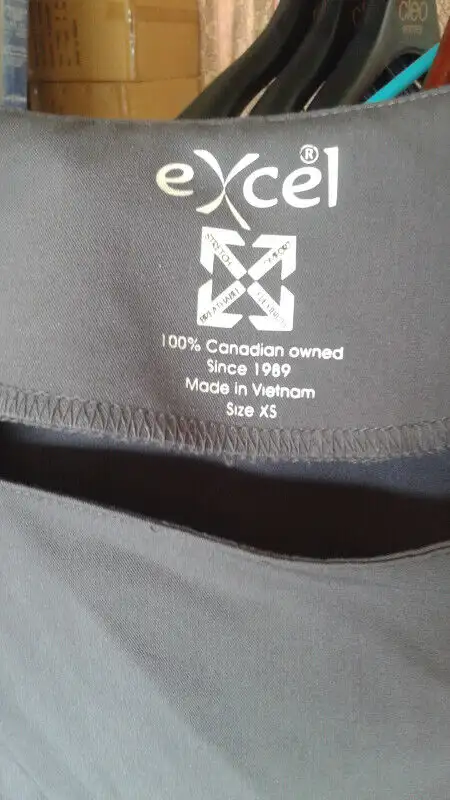 Gently Used Scrubs in Women's - Other in Calgary - Image 3
