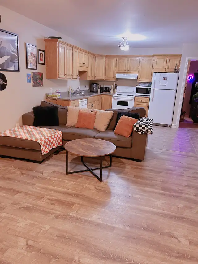 71 lowther, 2 Beds 1 Bath House in Long Term Rentals in Charlottetown - Image 4