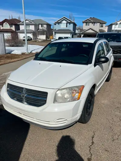 Looking to sell my 2010 Dodge Caliber with 201km. Great car mechanically treated me very well. Reaso...