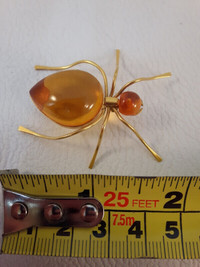 Vintage Jelly Belly Amber Insect Ant brooch 8PR Gold or Gold Pl