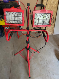 Portable halogen shop light