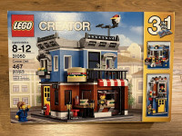 Retired brand new in box Lego Creator Corner Deli (31050)