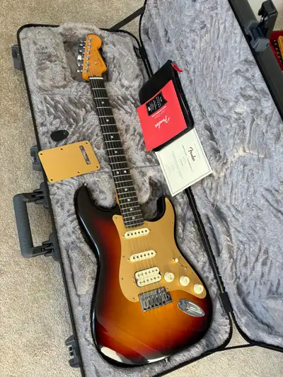 Fender American Ultra ii stratocaster HSS 2024, View more