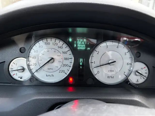 2010 chyrsler 300 AWD604579812040386567