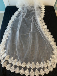 Wedding veil grand long lace organza mantilla