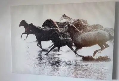 GROS CADRE GROUPE DE CHEVAUX , View more
