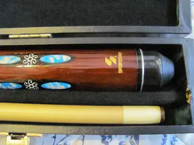 Sportscraft Pool Cue 57 inch, 20 oz. with Case