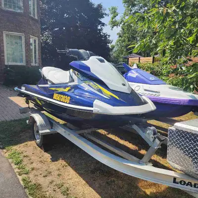 2017 waverunner vx deluxe with 80 hours comes with safty equipment a lowrance fish finder and gps ju...