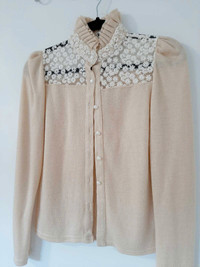 Lolita-style Lace Beige Blouse