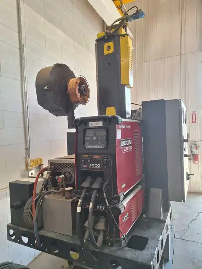 Lincoln automated welding system Lincoln s500 power wave c/w dual wire feeder stt power wave module...