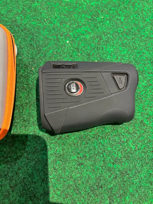 Bushnell Rangefinder 64849904367617121