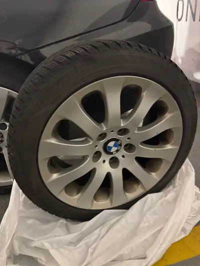 Selling a set of 4 original BMW alloy wheels with Continental WinterContact TS870 winter tires. Spec...