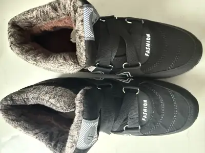 Winter shoes , View more